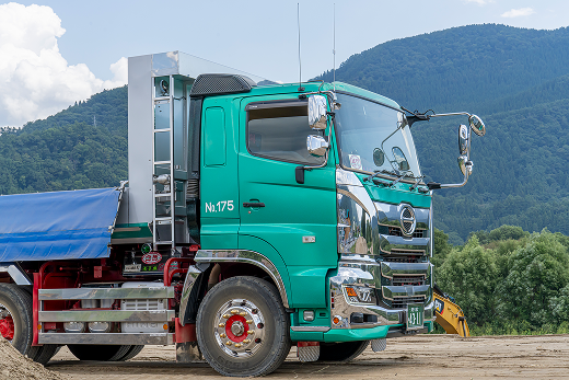 車両整備・修理・板金塗装部門